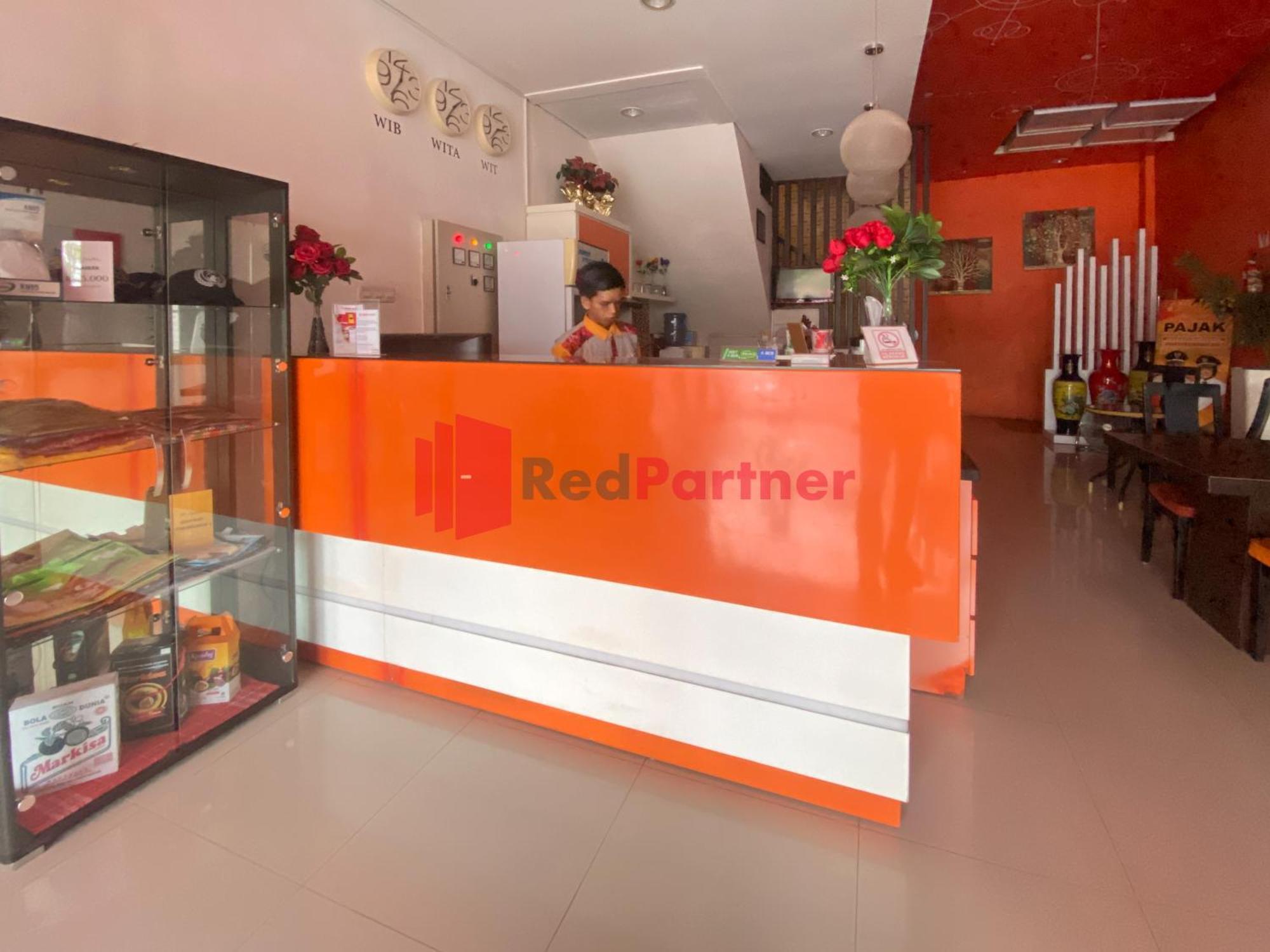 Hotel Alpha Makassar Redpartner Exterior photo